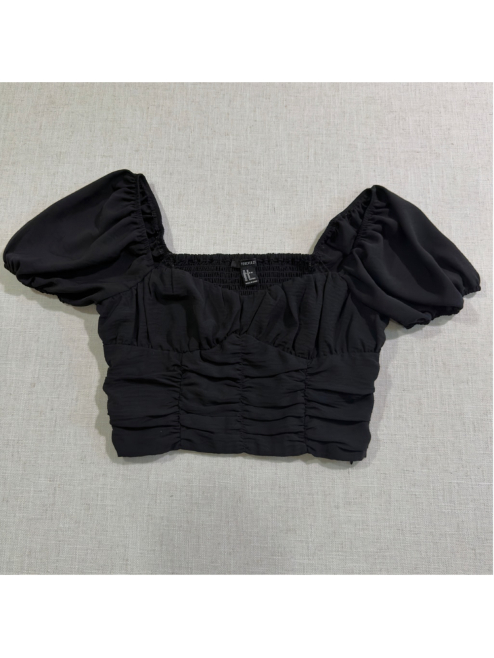Forever 21 Women’s M Black Ruched Puff Sleeve Cropped Top